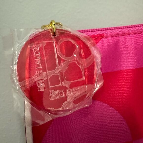 Estee Lauder x Lisa Perry Limited-Edition Pink Two-Tone Large Makeup Bag - Picture 3 of 6